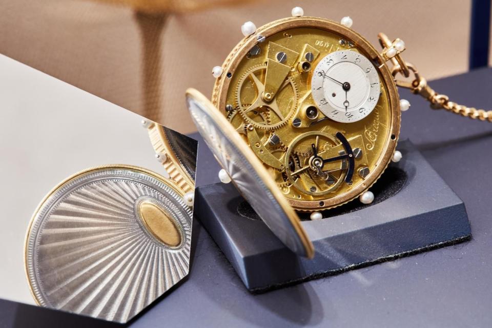 寶璣大師於1810 年10 月22 號,售予Titan先生的編 號2627-Tact watch觸摸式懷錶，是現代Tradition系列的機芯設計靈感來源，目前正在寶璣台北101專賣店展覽中。