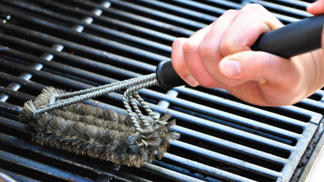 Grillaholics Bristle-Free Grill Brush, Finally A SAFE Grill Brush