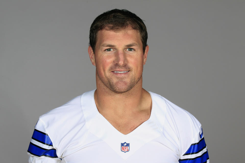 Decision coming? ESPN’s Chris Mortensen reports Cowboys TE Jason Witten will decide soon whether he’ll play another season in the NFL or retire and begin a broadcasting career. (AP)