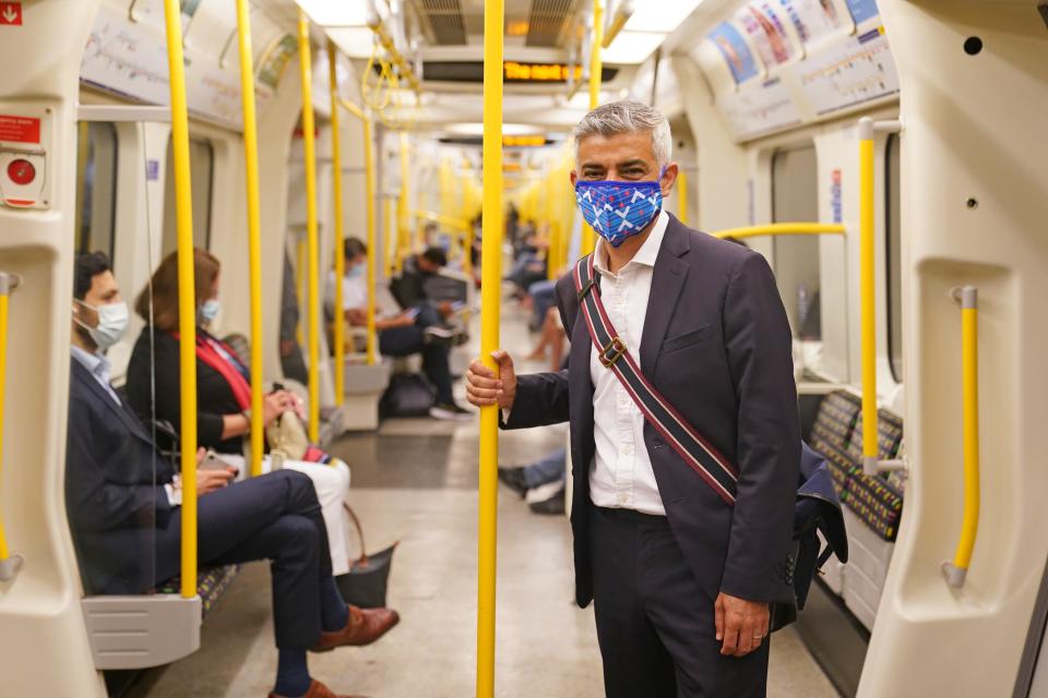 Mayor of London Sadiq Khan wears a mask on the Underground (Kirsty O&#x002019;Connor/PA Images) (PA Wire)