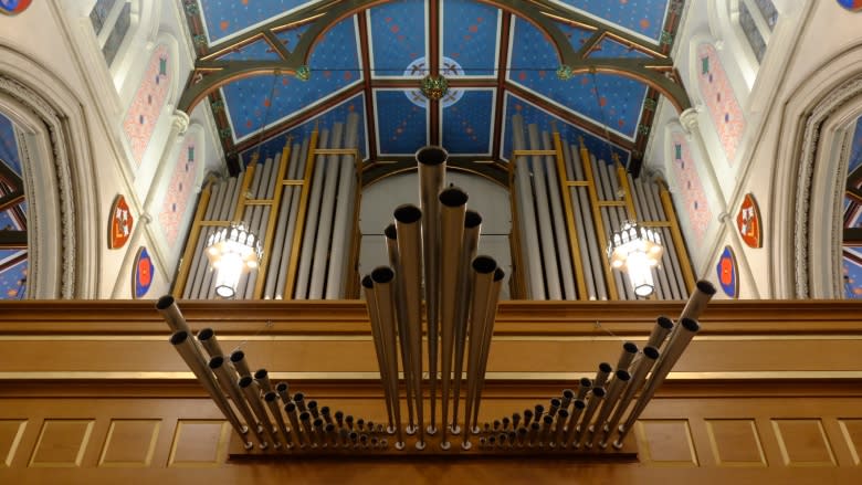 St. Michael's Cathedral reopens with great fanfare after 5 years of restoration work