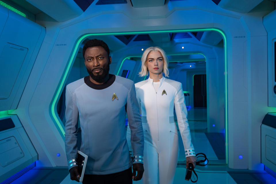 Babs Olusanmokun as MíBenga and Jess Bush as Chapel in Star Trek: Strange New Worlds, streaming on Paramount+, 2023. Photo Cr: Kharen Hill/Paramount+