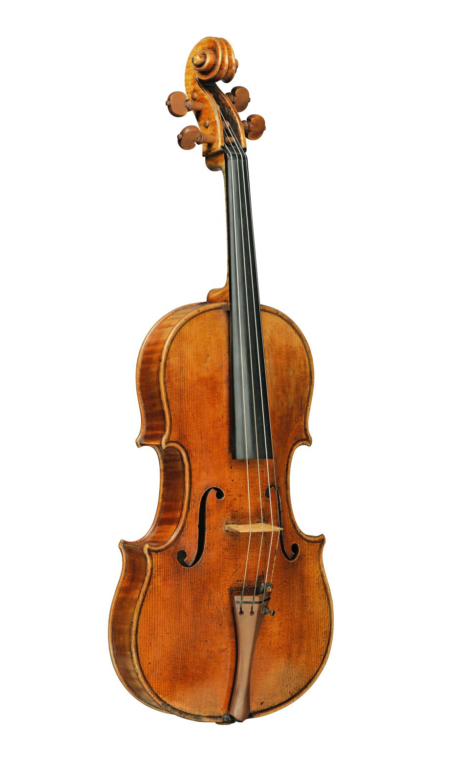 Una fotografía sin fecha proporcionada por Sotheby’s muestra un detalle de una rara viola Stradivarius de 1719 que se espera facture más de 45 millones de dólares en una venta privada de Sotheby's. Actualmente sólo se sabe de la existencia de 10 violas Stradivarius. (Foto AP/Sotheby's)