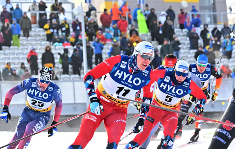 Norway's Erik Valnes competes in the mass start classic over 20 kilometers during the cross-country skiing World Cup in Oberhof. Martin Schutt/dpa