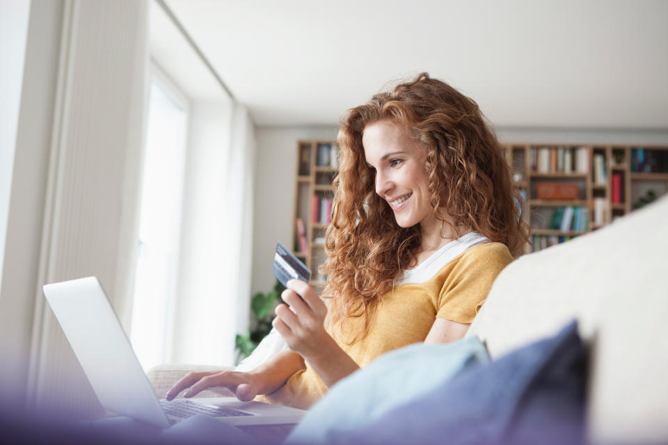 Im November kann man beim Onlineshopping eine Menge Geld sparen. (Symbolbild: Getty Images)