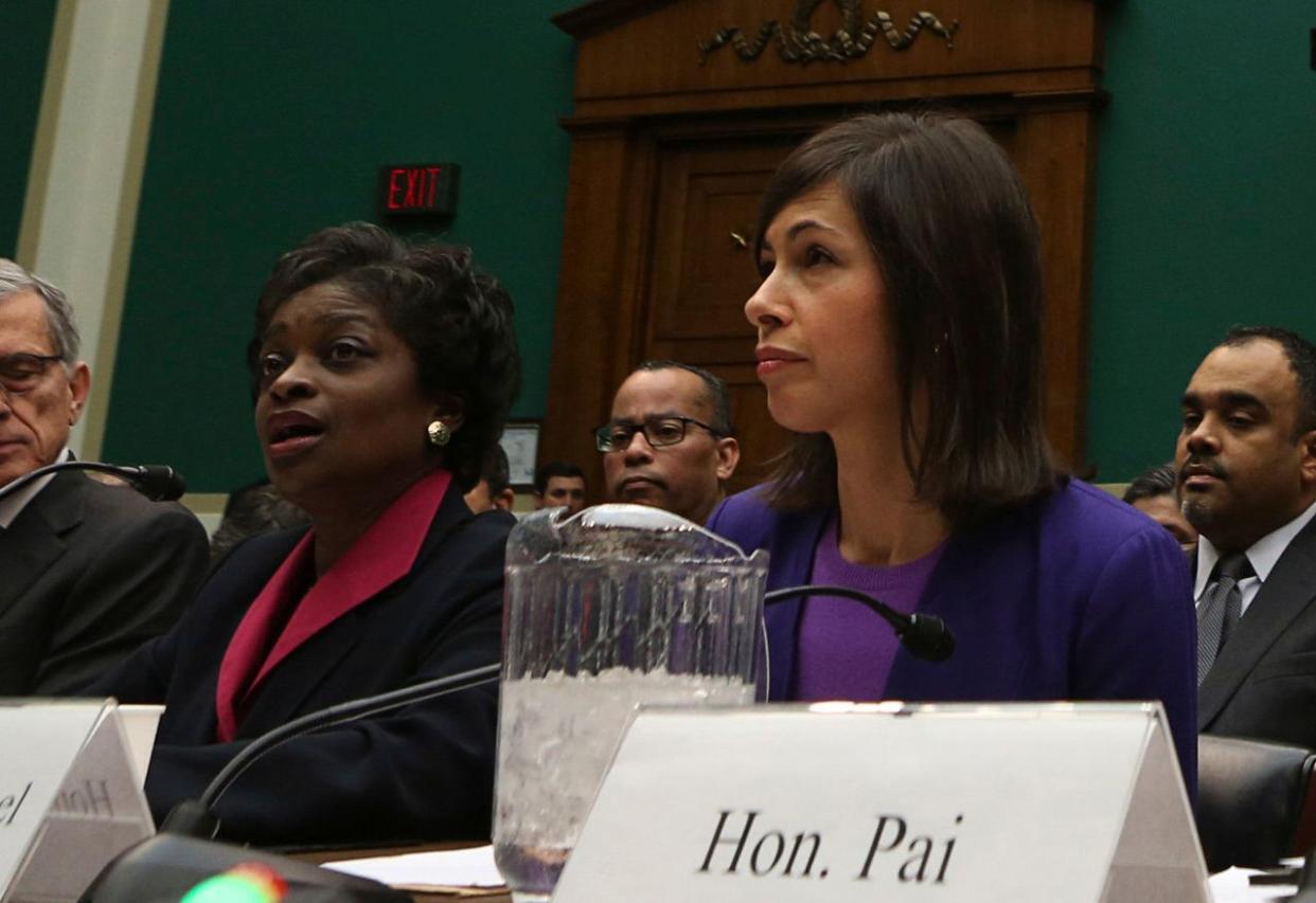 FCC Commissioners&nbsp;Mignon Clyburn and Jessica Rosenworcel at a 2013 panel.&nbsp; (Photo: Gary Cameron / Reuters)