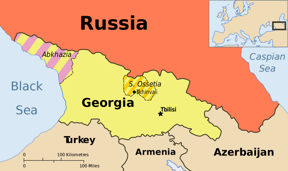 目前阿布哈茲（Abkhazia）及南奧賽提亞（South-Ossetia）由俄羅斯支持的分離派人士控制。（圖中條紋區域）   圖：翻攝自維基百科（資料照）