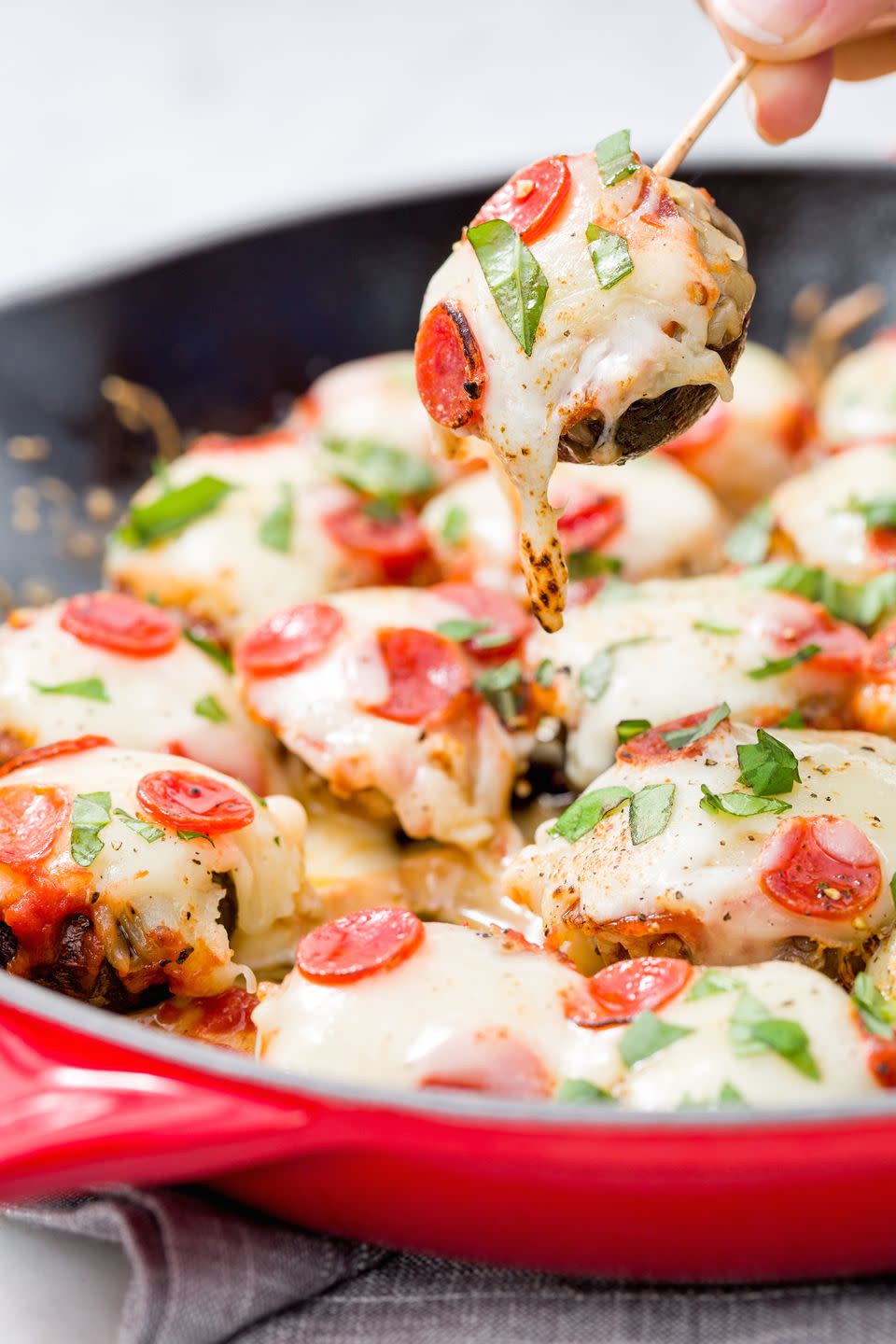 Pizza-Stuffed Mushrooms