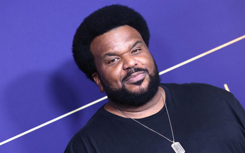 <p>Er hat es geschafft, sich nachhaltig im Showgeschäft zu etablieren: Nach "The Office" war Craig Robinson in diversen Filmen und Serien zu sehen, zudem ist er inzwischen auch als Synchronsprecher für Animationsfilme (zuletzt "The Bad Guys", 2022) sehr gefragt. Und: Robinson, der auch als Stand-up-Comedian auftritt, war zuletzt Gastgeber bei der US-Version von "The Masked Dancer". (Bild: Getty Images/David Livingston)</p> 