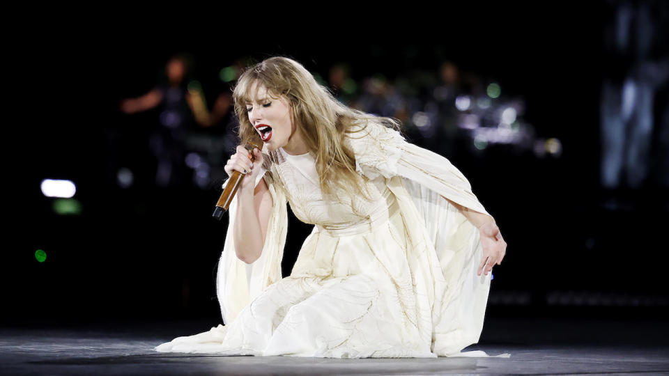 Taylor Swift performs onstage during 