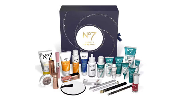 Boots No7 Beauty Advent Calendar 2021 has landed