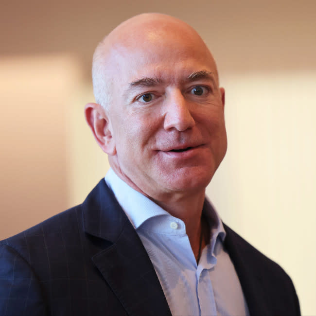 Compra Jeff Bezos una tercera mansión en la isla del 'búnker multimillonario' de Florida por 70 millones de libras credit:Bang Showbiz