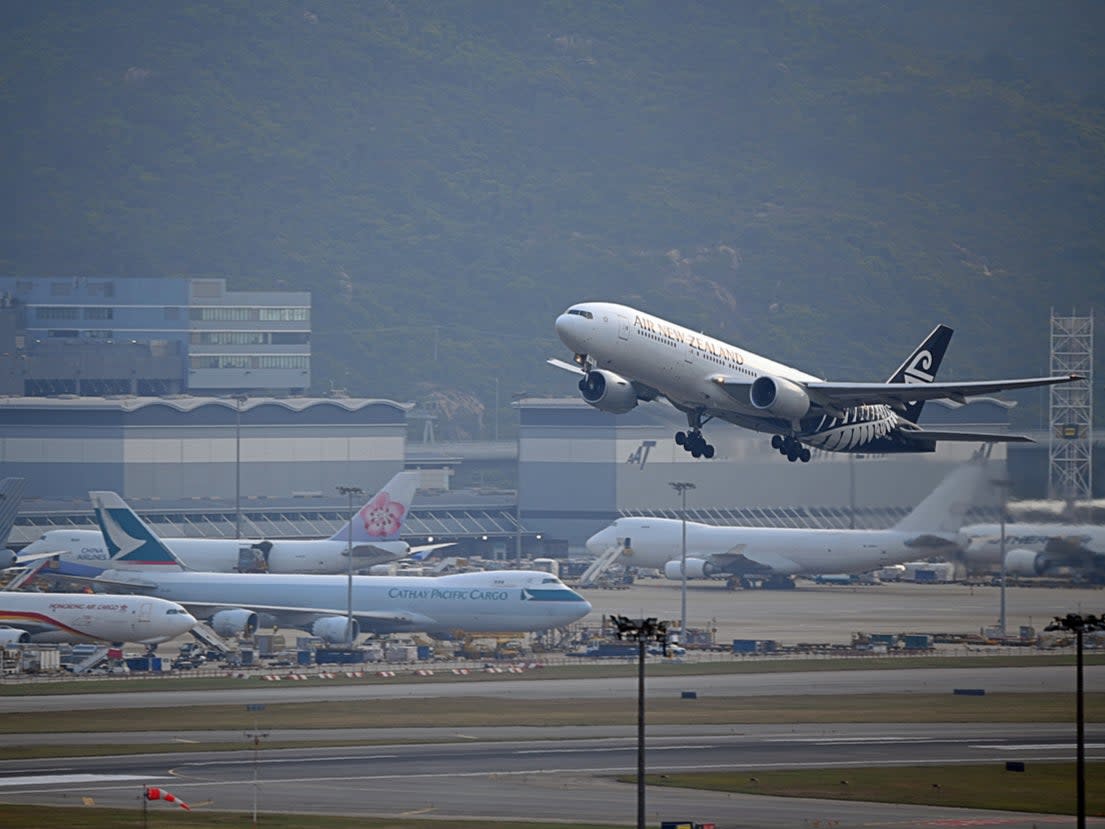 Air New Zealand weighs passengers every five years (Getty Images/iStockphoto)