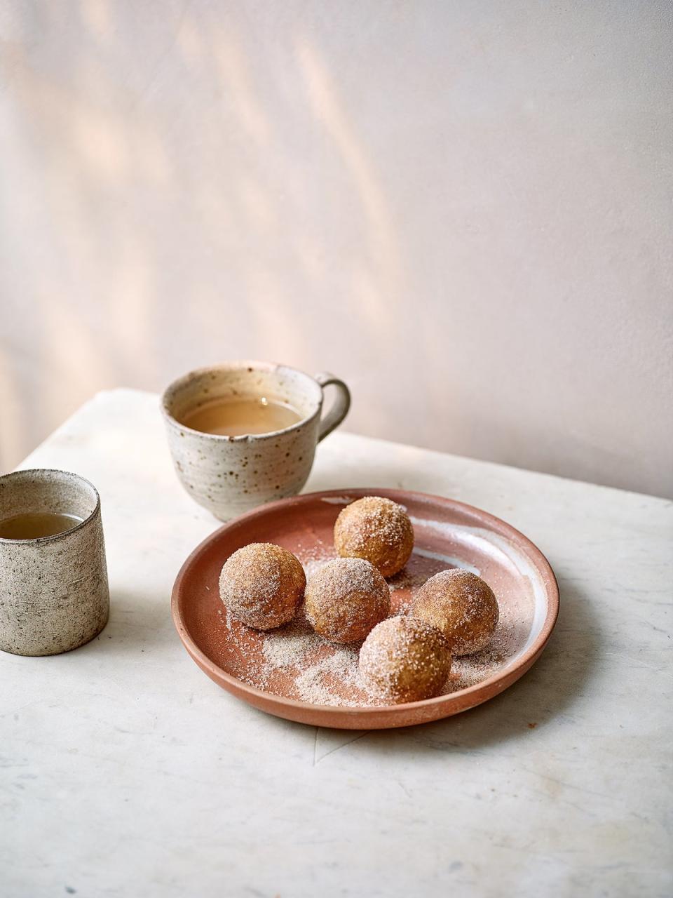 Dust these doughnuts with a sprinkling of cinnamon sugar (PA)