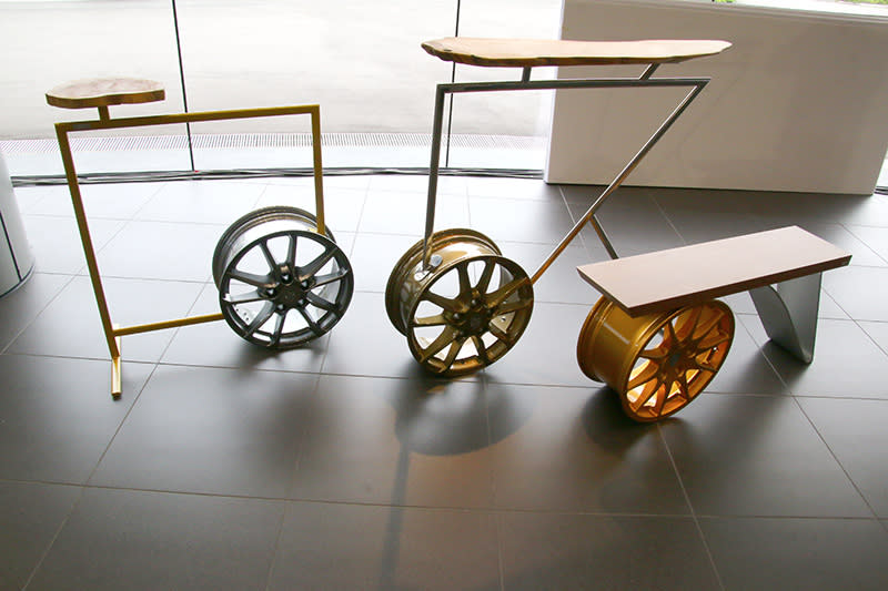 Barista – Quadrata系列是以輪圈為基礎設計的邊桌、椅凳。