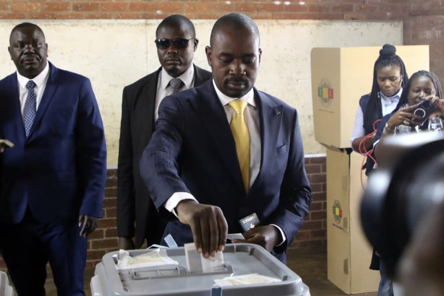 Zimbabwe’s main opposition leader Nelson Chamisa casts his vote at a polling station in Harare, Zimbabwe, Wednesday, Aug. 23, 2023. (AP Photo/Tsvangirayi Mukwazhi)