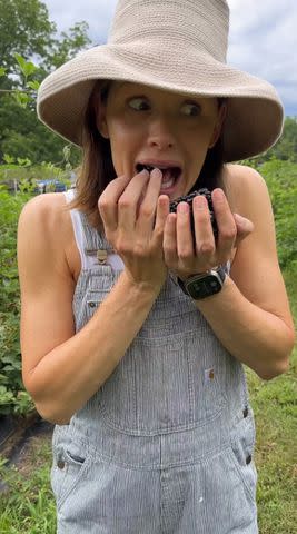 <p>Jennifer Garner/Instagram</p> The actress couldn't get enough of the juicy, delicious fruit