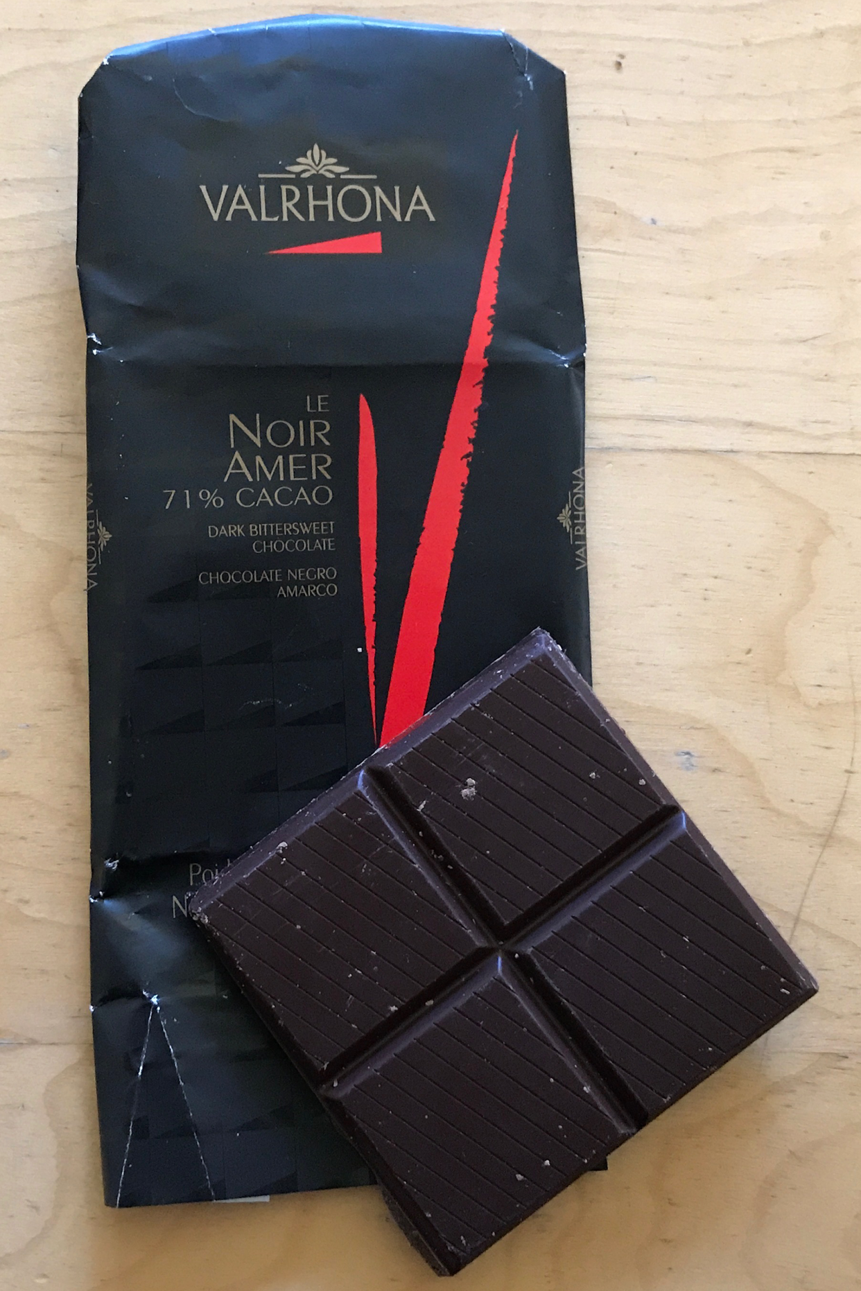 Valrhona Le Noir Amer Dark Bittersweet Chocolate