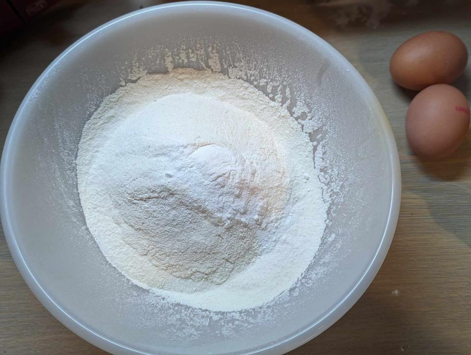 mary berry apple cake ingredients