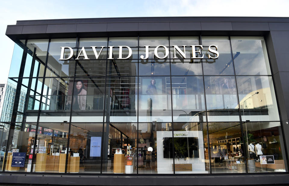 Photo shows a David Jones store after online shoppers claim they got discounts on abandoned items.