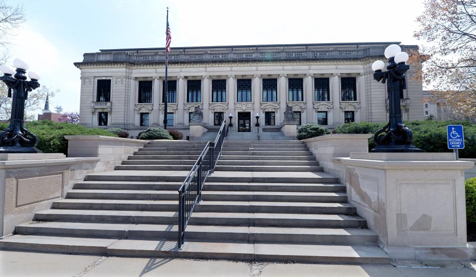 The Illinois Supreme Court in Springfield.