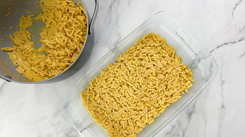 macaroni and cheese in baking dish