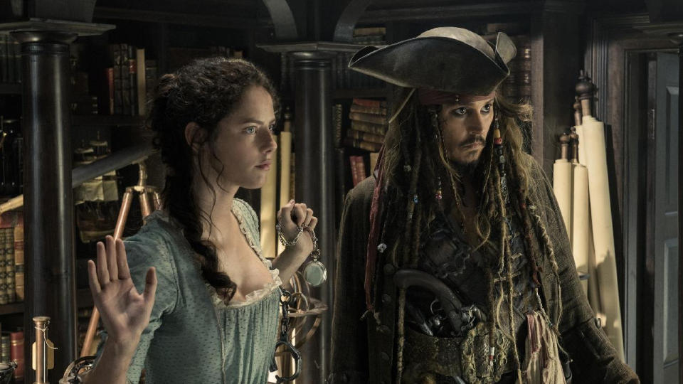 Kaya Scodelario and Johnny Depp in Pirates of the Caribbean: Dead Men Tell No  Tales