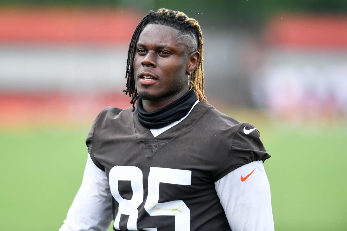 Cleveland Browns tight end Zaire Mitchell-Paden before an NFL News Photo  - Getty Images