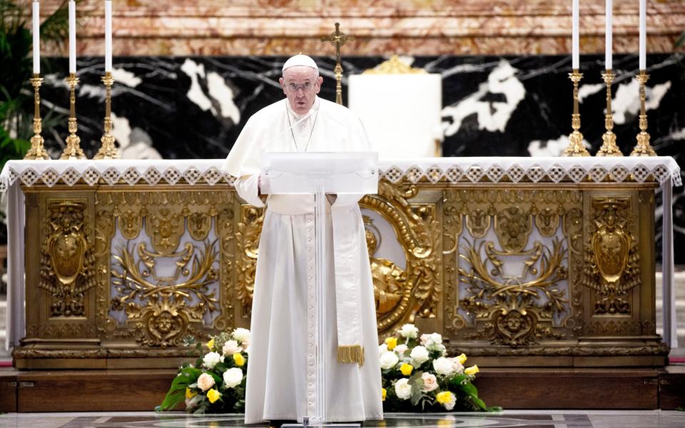 Pope Francis leads the Easter Mass - Alessandra Benedetti - Corbis