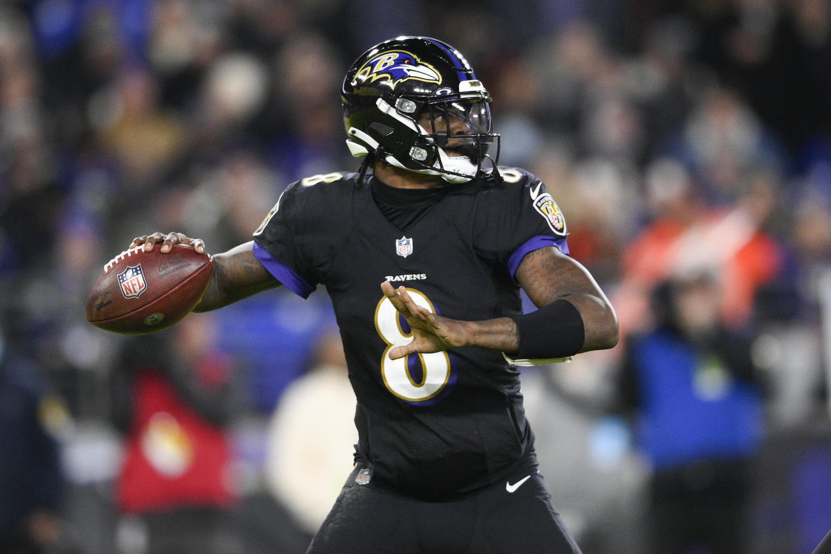 Baltimore Ravens quarterback Lamar Jackson (8) scores a touchdown in the  first half of an NFL football game against the New Orleans Saints, Sunday,  Oct. 21, 2018, in Baltimore. (AP Photo/Nick Wass)