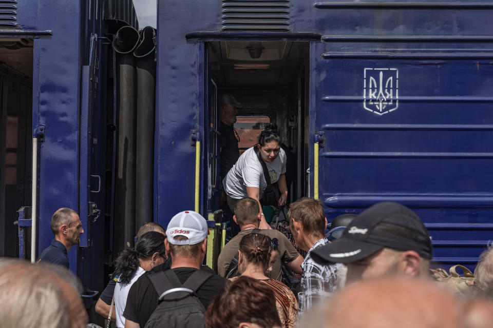 POKROVSK, Ukraine - AUGUST 27: Civilians are evacuated towards Pokrovsk, due to the rapid advance of Russian forces, in Pokrovsk, Ukraine on August 27, 2024. (Photo by Diego Herrera Carcedo/Anadolu Agency via Getty Images)