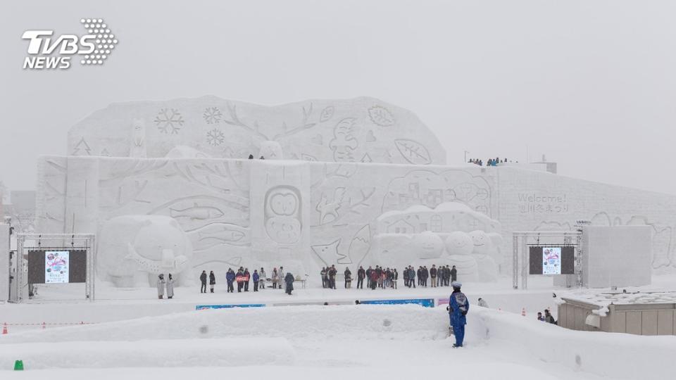 日本北海道的札幌雪祭，是當地熱門的觀光景點。(圖／TVBS)