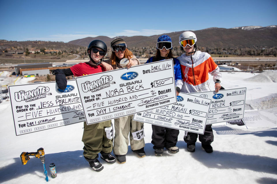 Day 1 standouts, ready to cash these checks. (l to r) Jess Perlmutter, Nora Beck, Annika Morgan, Ellie Weiler.