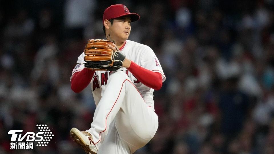 大谷翔平連續兩季，達標雙位數勝投和全壘打，創造大聯盟新的歷史紀錄。（圖／達志影像美聯社）