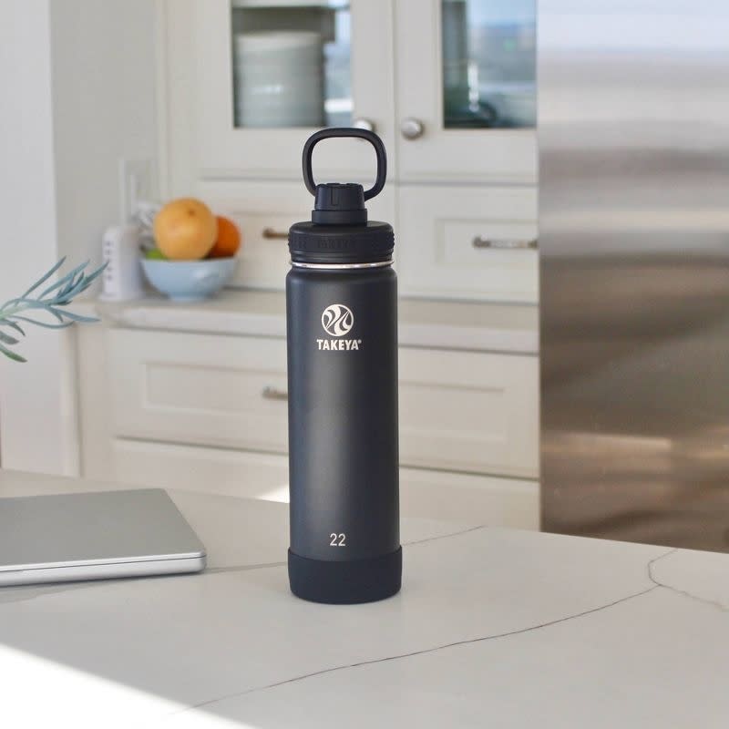 The onyx black water bottle