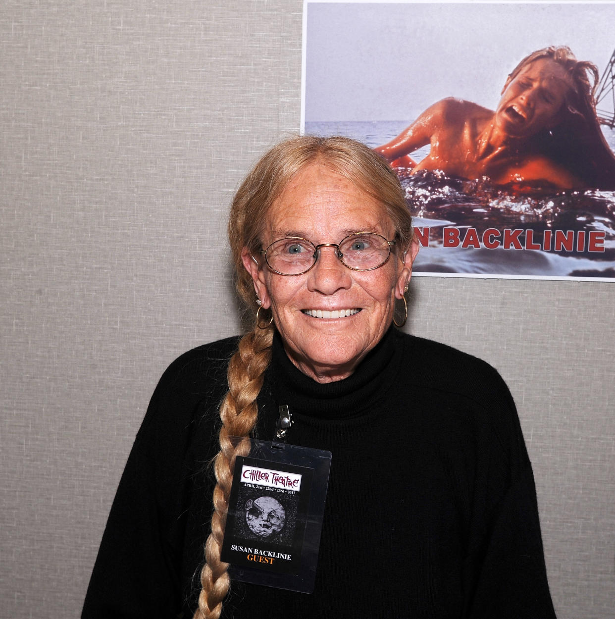 Susan Backlinie interpretó a la primera víctima de 'Tiburón' en 1975. (Foto de Bobby Bank/Getty Images)