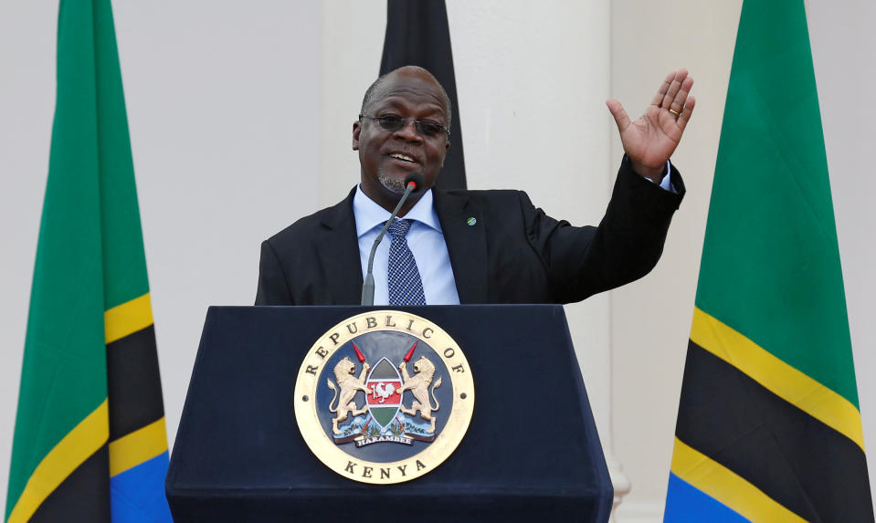 President John Magufuli of Tanzania addresses a news conference on a visit to Nairobi, Kenya, in 2016. (Photo: Thomas Mukoya/Reuters)