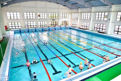 桃園市立游泳池每日上午5時至晚間22時開放使用。圖：翻攝自官網