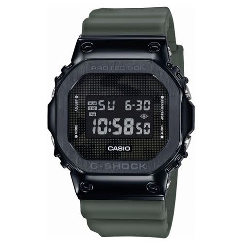 8) Casio