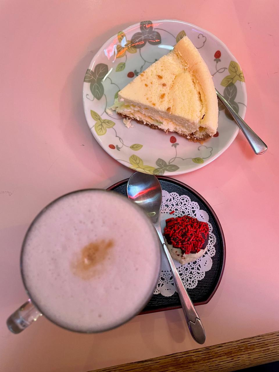 Order the latte and cheesecake at Ray's Cafe and Tea House.