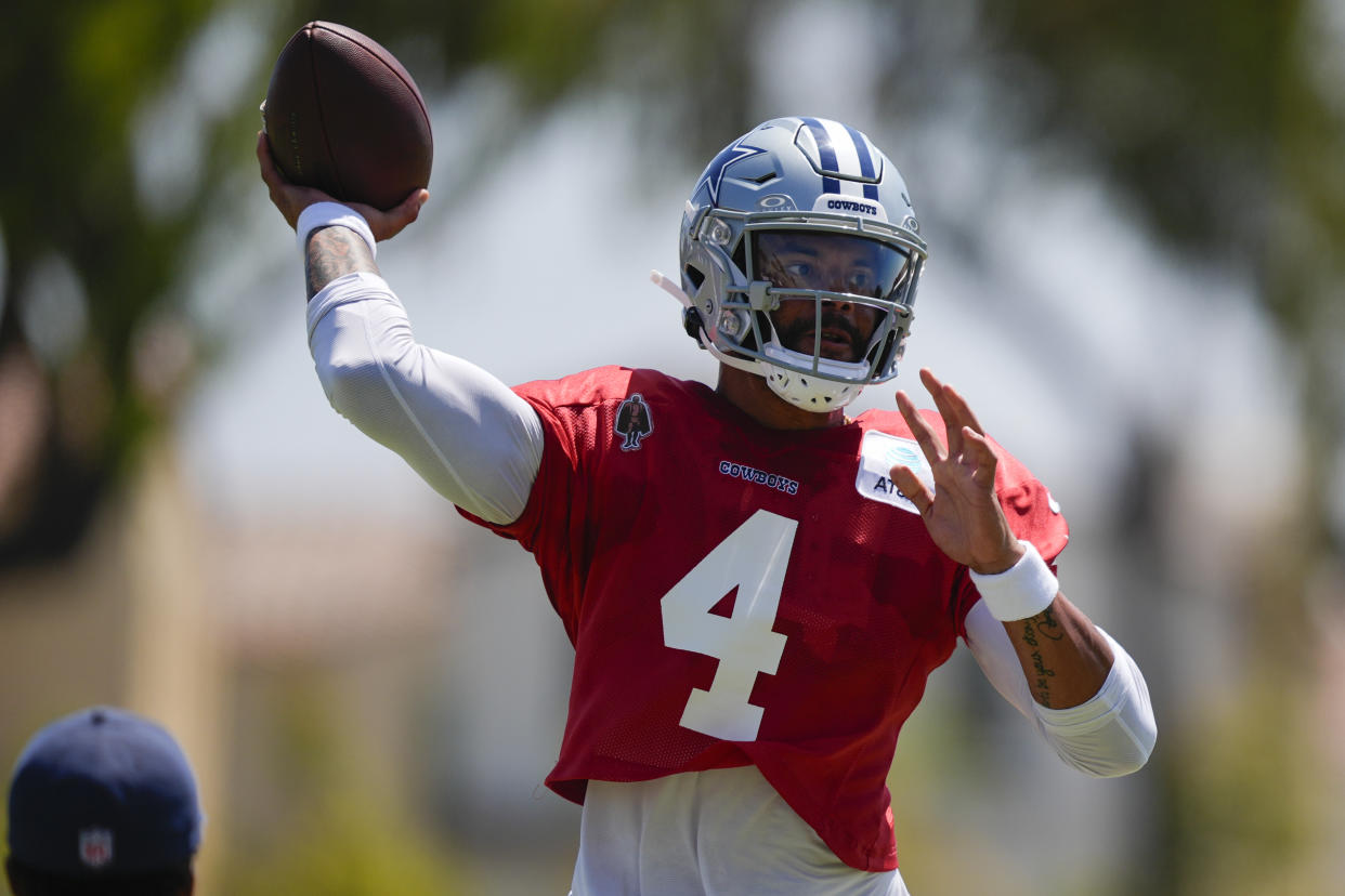 Dak Prescott's contract situation with the Cowboys will hang over this season until it's resolved, one way or another. (AP Photo/Ryan Sun)