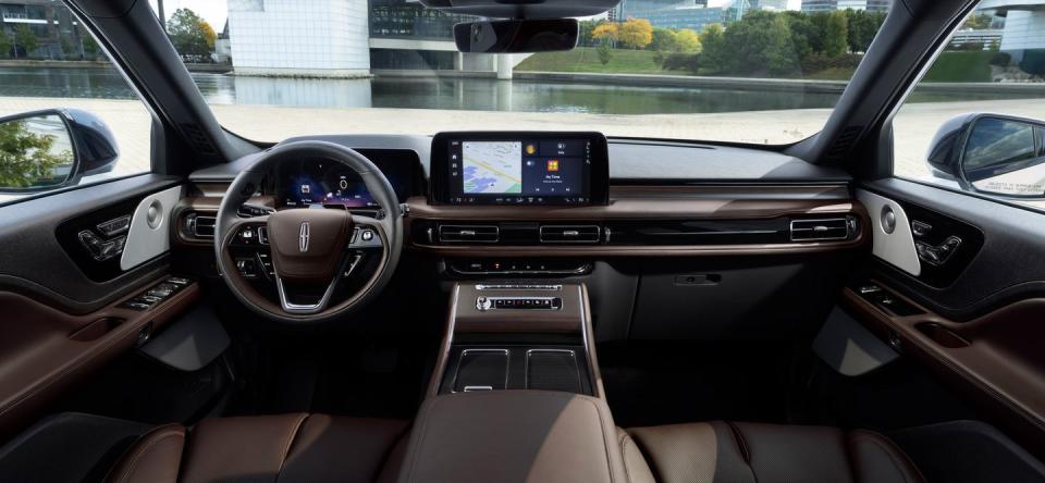 2025 lincoln aviator interior