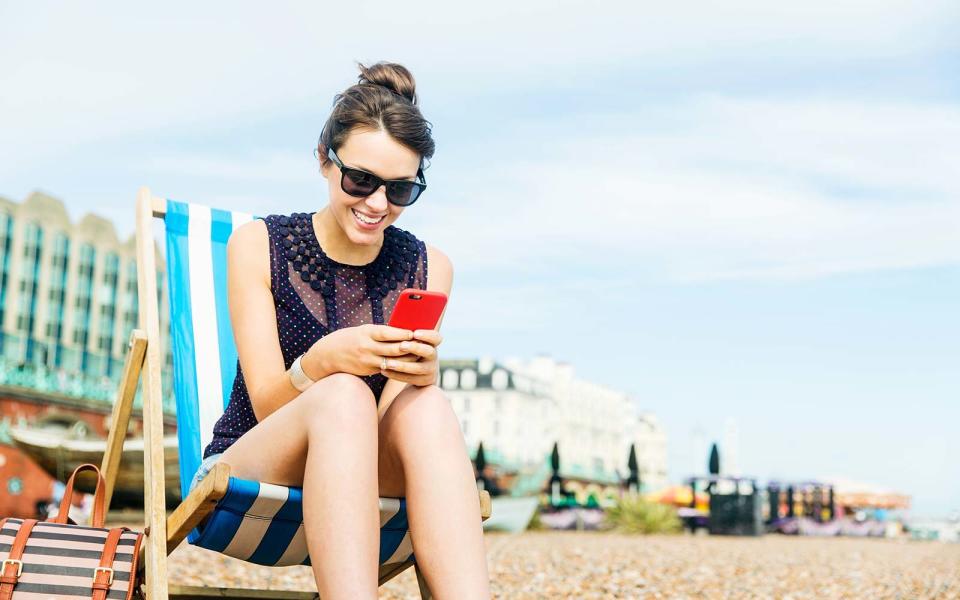 Last Minute Travel: 10 Best Apps