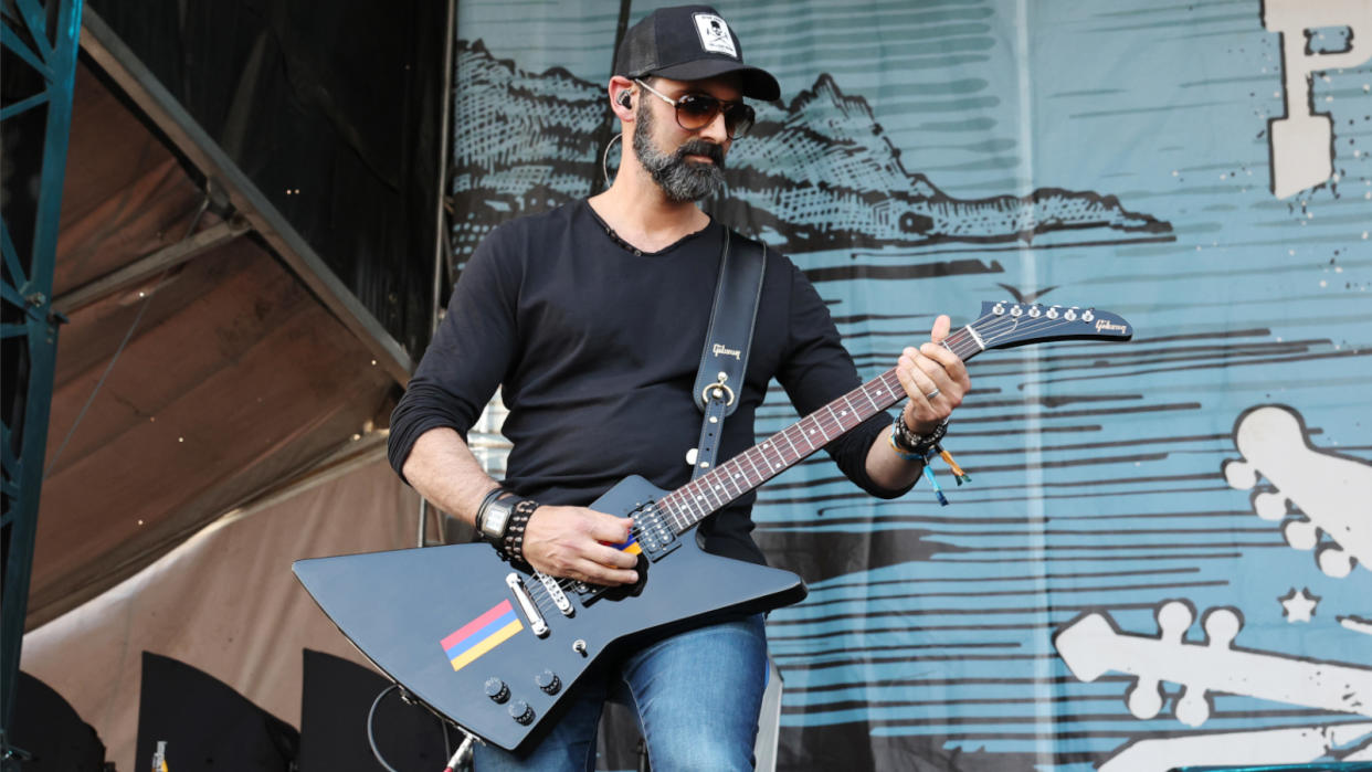  Cesar Gueikian plays with Better Than Ezra during day one of the 2022 Pilgrimage Music & Cultural Festival on September 24, 2022 in Franklin, Tennessee.  