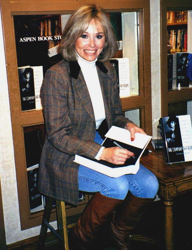 Georgia Durante at a book signing
