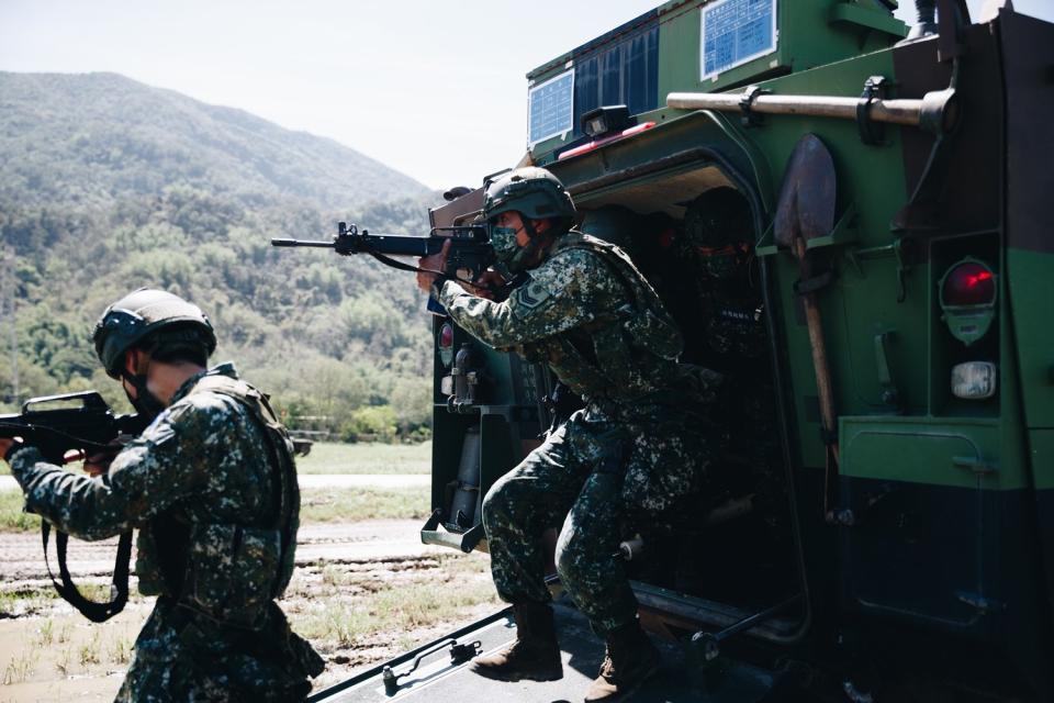 因應中國軍事威脅，義務役役期延長爲一年。（示意圖）   圖：翻攝中華民國陸軍臉書（資料照片）