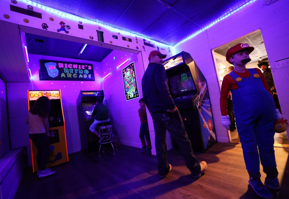 The game room with arcade machines at Steve's Comics & Collectibles, 42 Central Square, Bridgewater, on Saturday, April 1, 2023.  