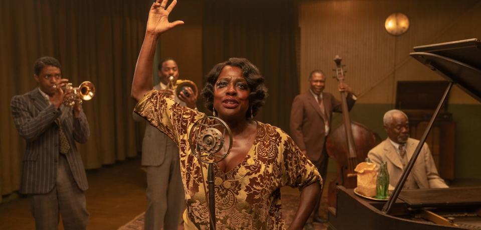 Viola Davis sings in Ma Rainey's Black Bottom (Netflix)