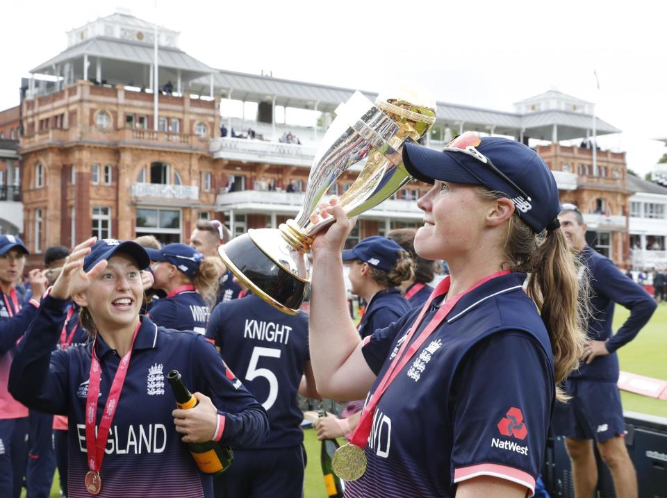 Shrubsole celebrates with her team-mates: Getty