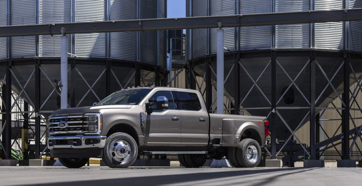 2023 ford super duty